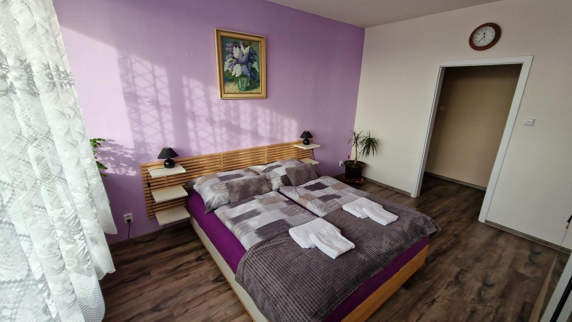 Byt S Jedinecnym Vyhledem Decin Exterior photo